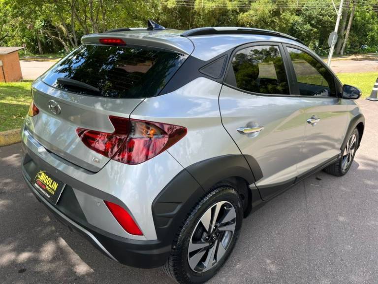HYUNDAI - HB20X - 2020/2020 - Prata - R$ 84.000,00