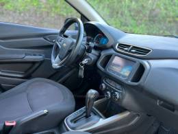 CHEVROLET - ONIX - 2016/2016 - Prata - R$ 61.000,00