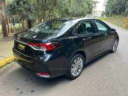 TOYOTA - COROLLA - 2021/2021 - Preta - R$ 125.000,00