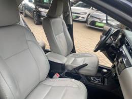 TOYOTA - COROLLA - 2016/2016 - Azul - R$ 89.000,00