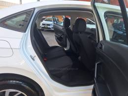 VOLKSWAGEN - VIRTUS - 2020/2020 - Branca - R$ 79.000,00