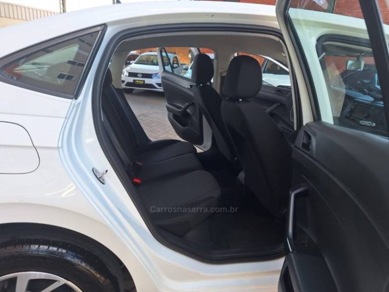 VOLKSWAGEN - VIRTUS - 2020/2020 - Branca - R$ 79.000,00