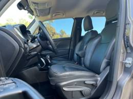 JEEP - RENEGADE - 2019/2019 - Cinza - R$ 99.000,00