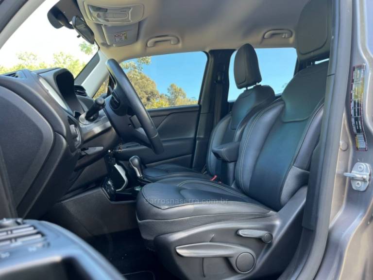 JEEP - RENEGADE - 2019/2019 - Cinza - R$ 99.000,00