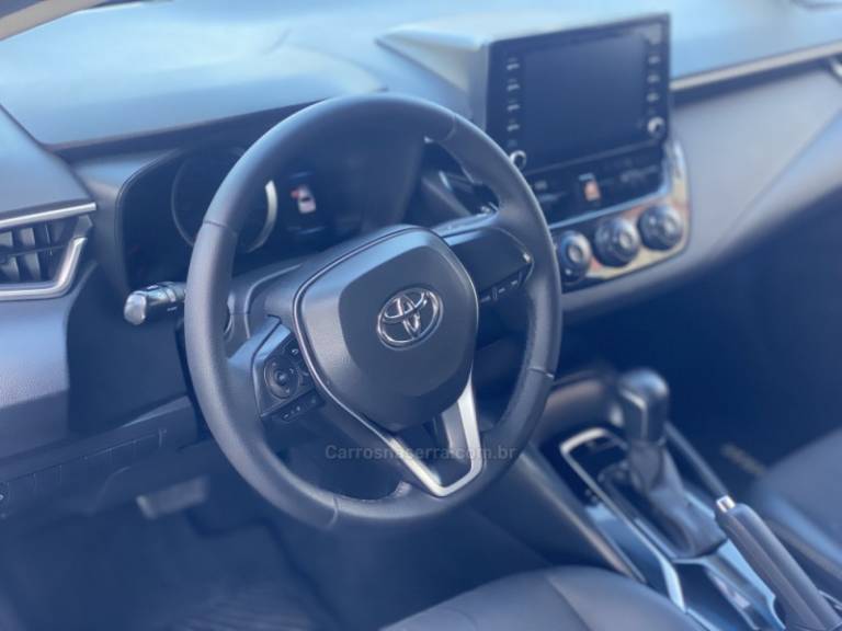 TOYOTA - COROLLA - 2020/2020 - Cinza - R$ 119.000,00