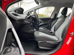 PEUGEOT - 208 - 2015/2015 - Vermelha - R$ 43.000,00