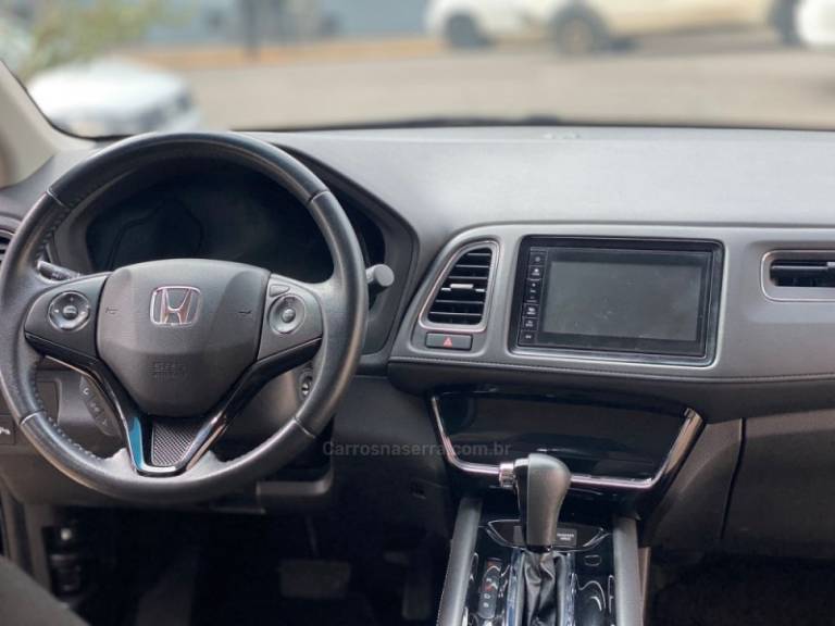 HONDA - HR-V - 2020/2020 - Preta - R$ 111.000,00