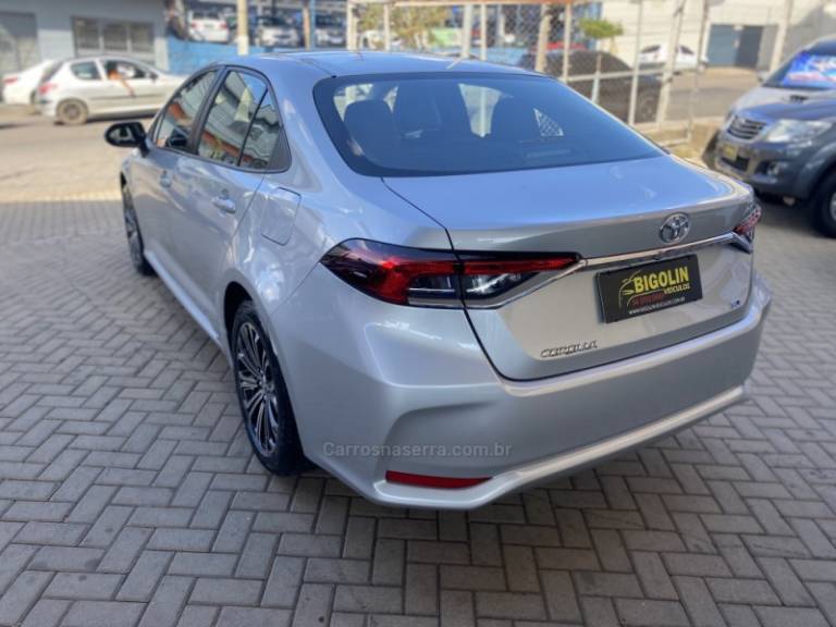 TOYOTA - COROLLA - 2020/2020 - Cinza - R$ 119.000,00