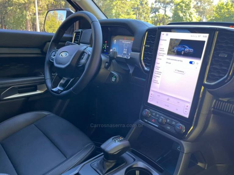 FORD - RANGER - 2025/2025 - Cinza - R$ 310.000,00