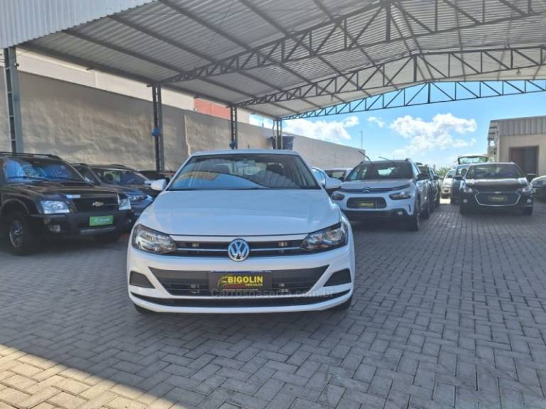 VOLKSWAGEN - VIRTUS - 2020/2020 - Branca - R$ 77.000,00