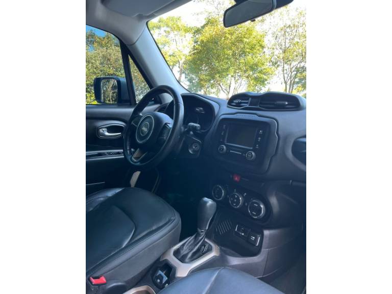 JEEP - RENEGADE - 2016/2016 - Prata - R$ 72.000,00