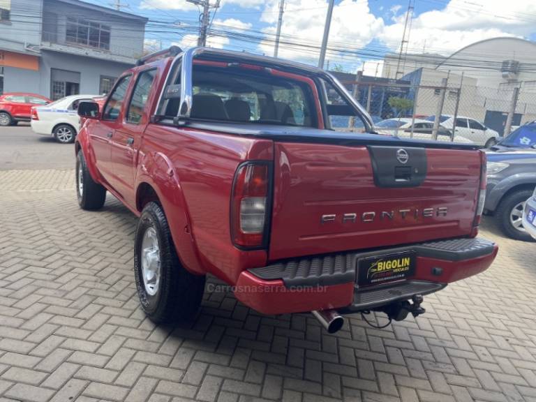 NISSAN - FRONTIER - 2003/2003 - Vermelha - R$ 69.000,00