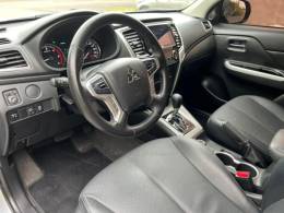 MITSUBISHI - L200 TRITON - 2023/2023 - Prata - R$ 205.000,00