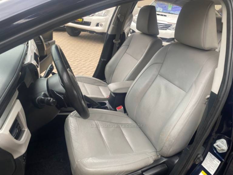 TOYOTA - COROLLA - 2016/2016 - Azul - R$ 89.000,00
