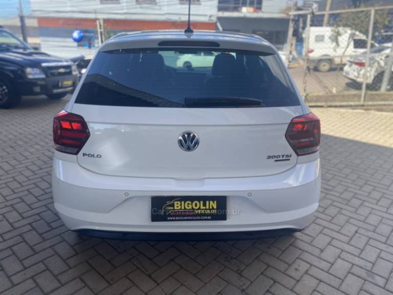 VOLKSWAGEN - POLO - 2019/2019 - Branca - R$ 85.000,00