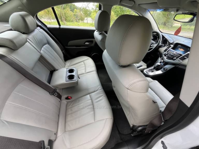 CHEVROLET - CRUZE - 2013/2013 - Branca - R$ 62.000,00