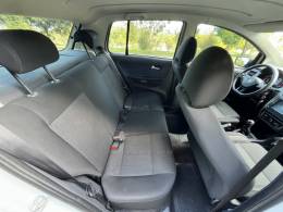 VOLKSWAGEN - FOX - 2018/2018 - Branca - R$ 57.000,00